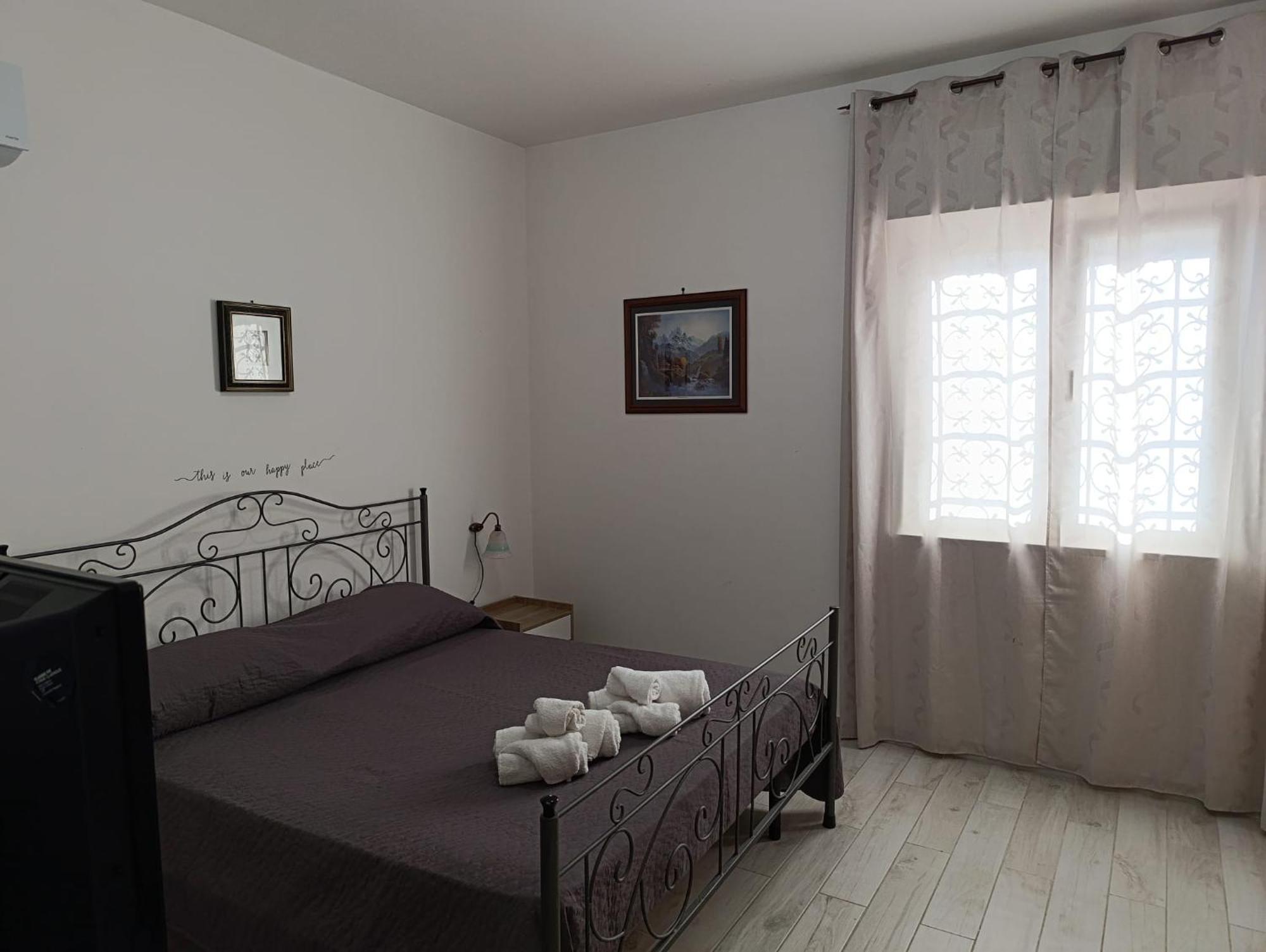 Villa Pinella ปาแลร์โม ภายนอก รูปภาพ